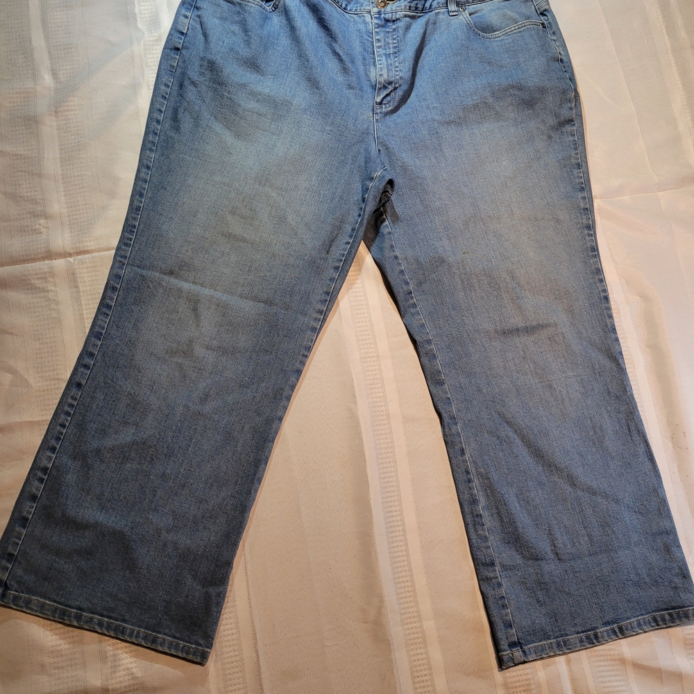 Talbots Women's Relaxed Jeans in Light Blue